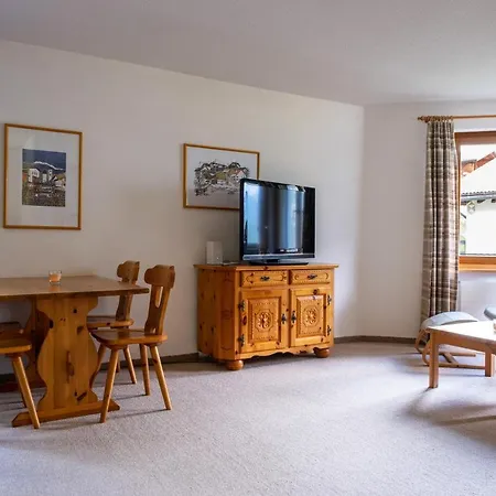 Daire Charming Chalet, Pool & Sauna In *