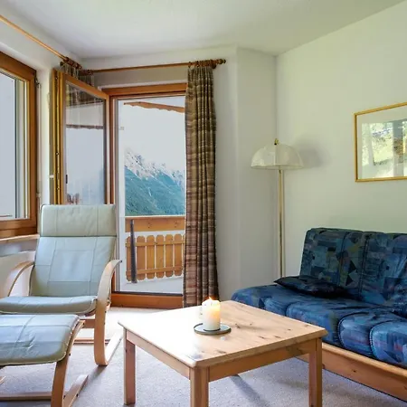 Charming Chalet, Pool & Sauna In Apartment
